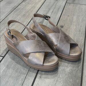 Naturalizer Soul Women's Goodtimes Slingback Wedge Sandal